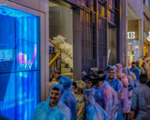 那些烈日下的排隊、等待，是一加在國內(nèi)的第一次大狂歡